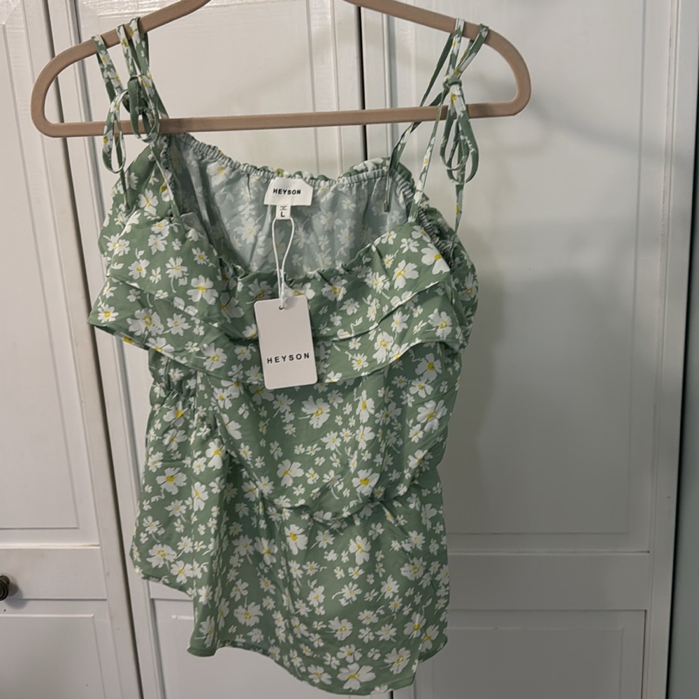 NWT HEYSON Green floral ruffled smocked adjustable strap boho tank top blouse - Picture 2 of 5